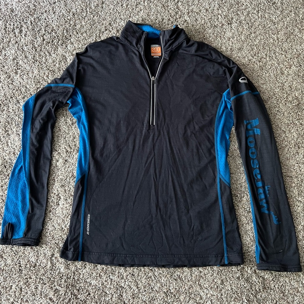Moosejaw athletic top
